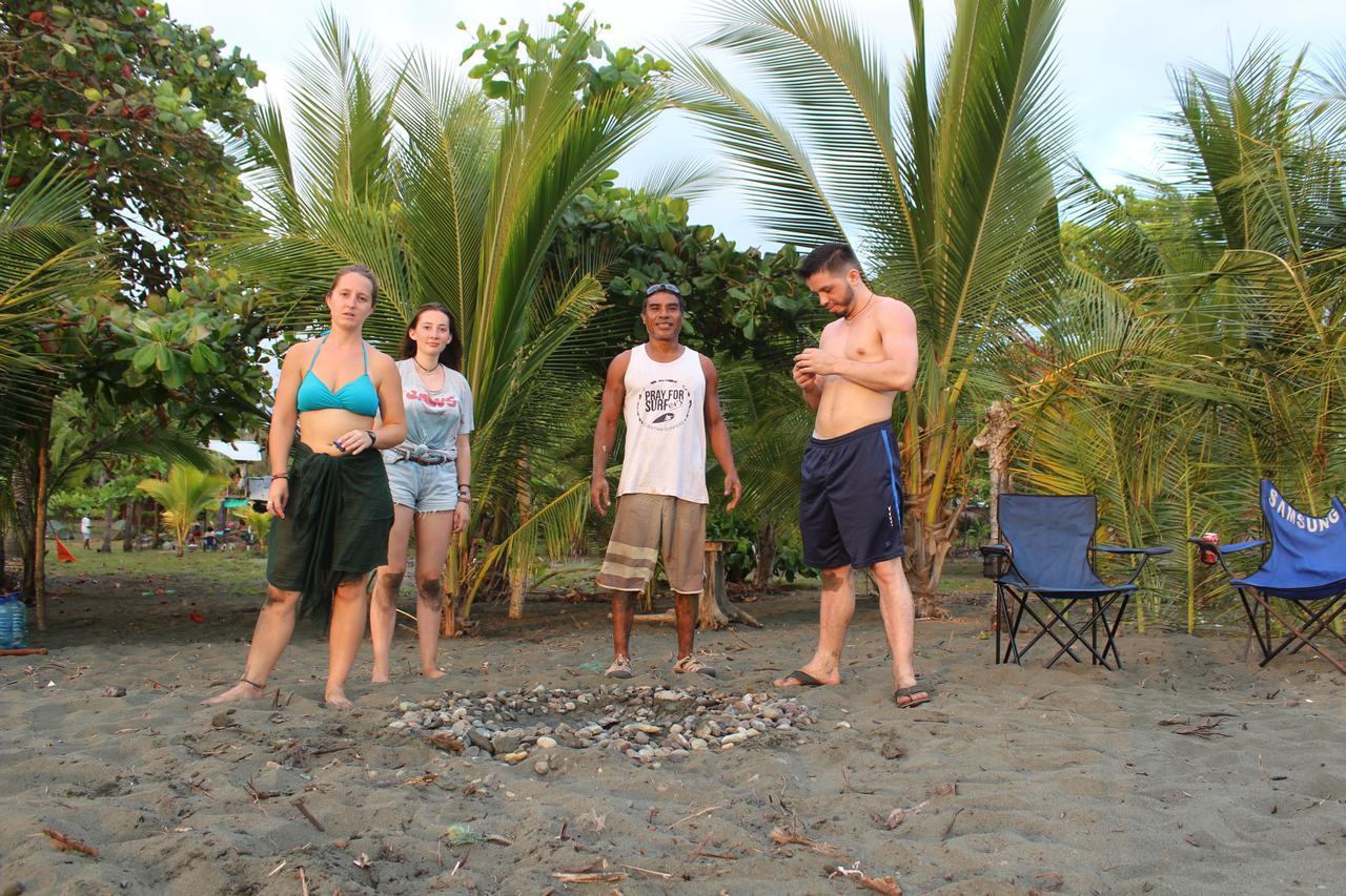 Miguel Surf Camp Hotel Quepos Exterior foto